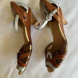 Frye retro wooden, silver, gold, grommet detail heels. Size 8